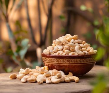 Cashews Daily